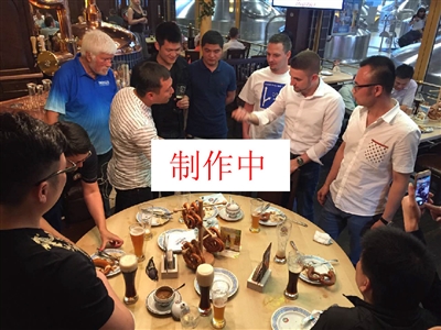 通苏小洛